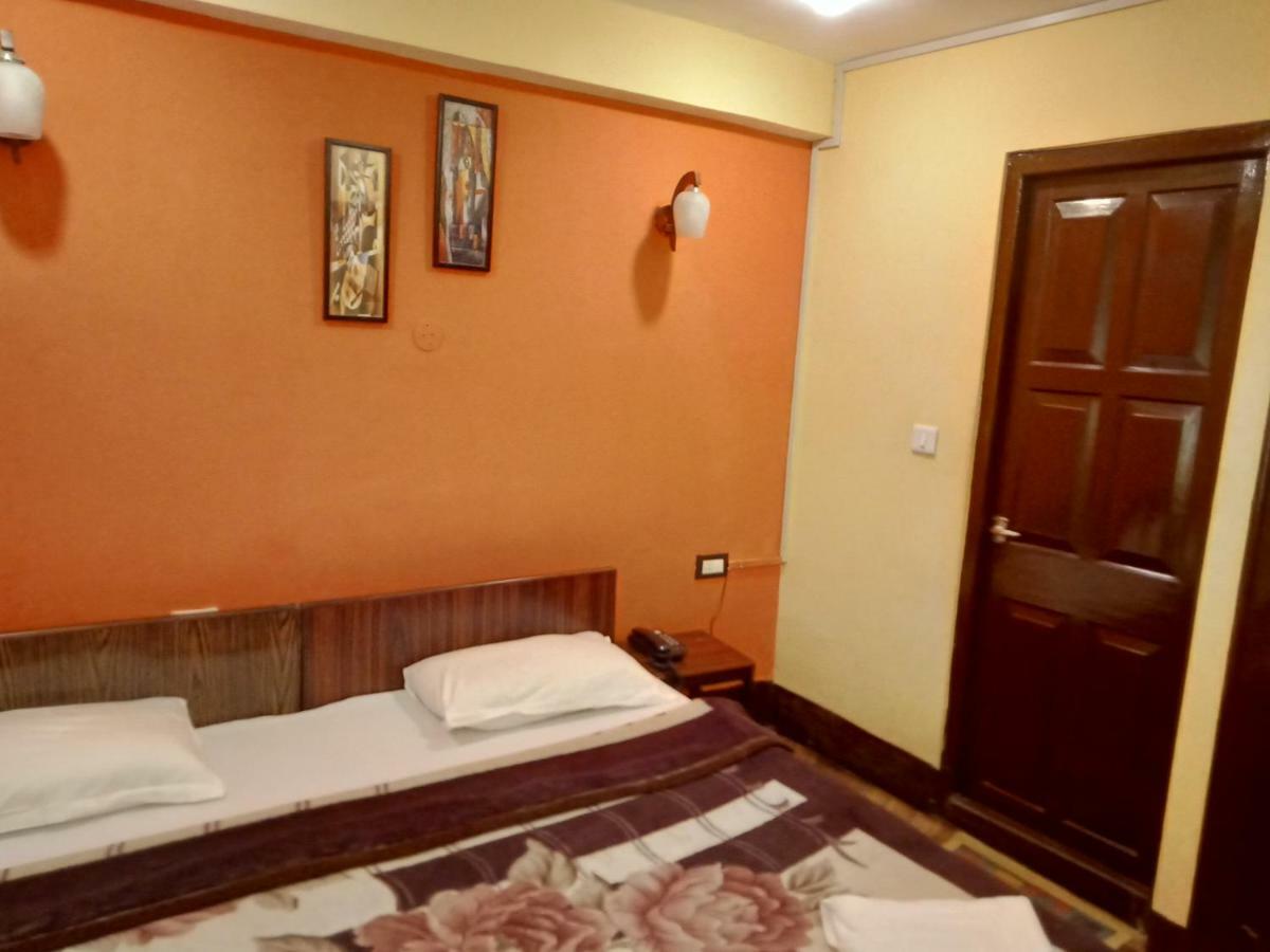 Hotel Anola Gangtok Exteriör bild