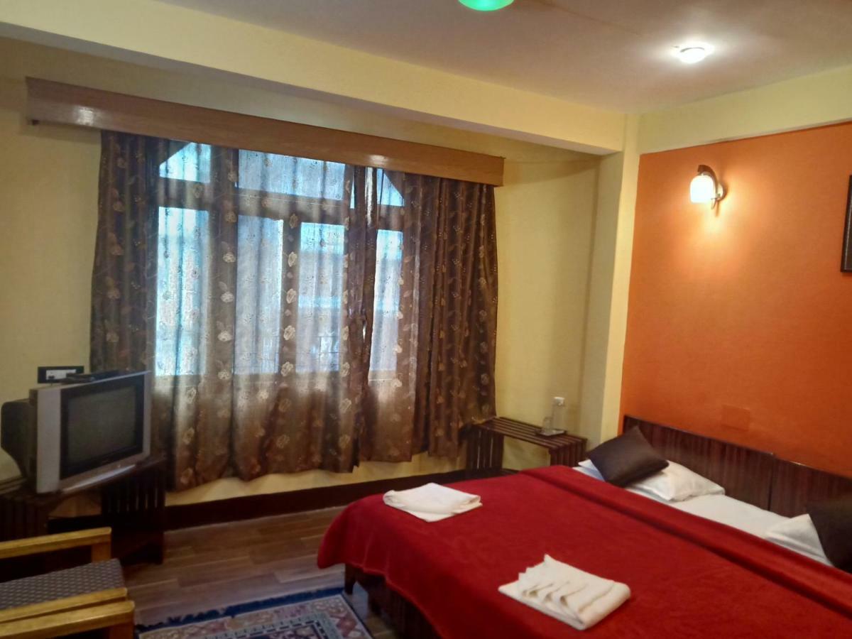 Hotel Anola Gangtok Exteriör bild