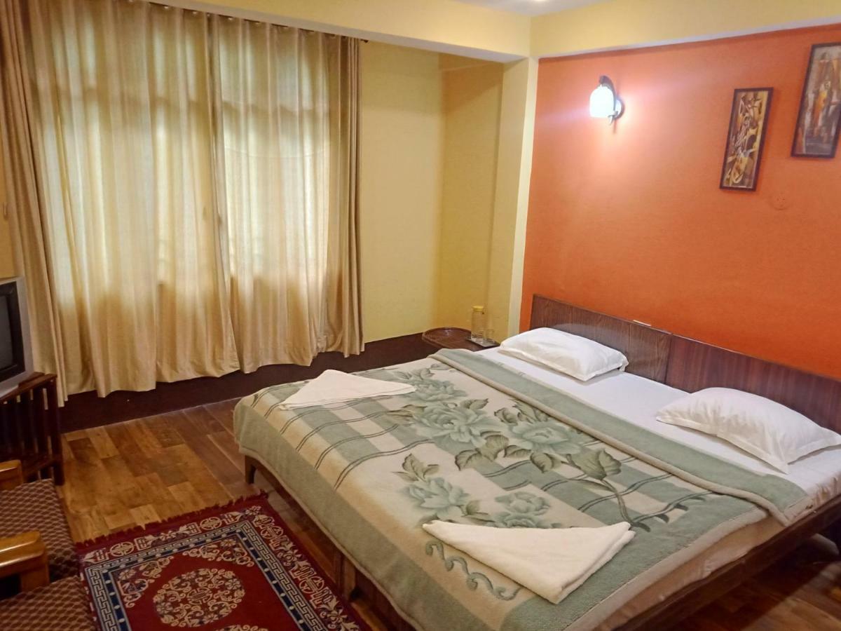 Hotel Anola Gangtok Exteriör bild
